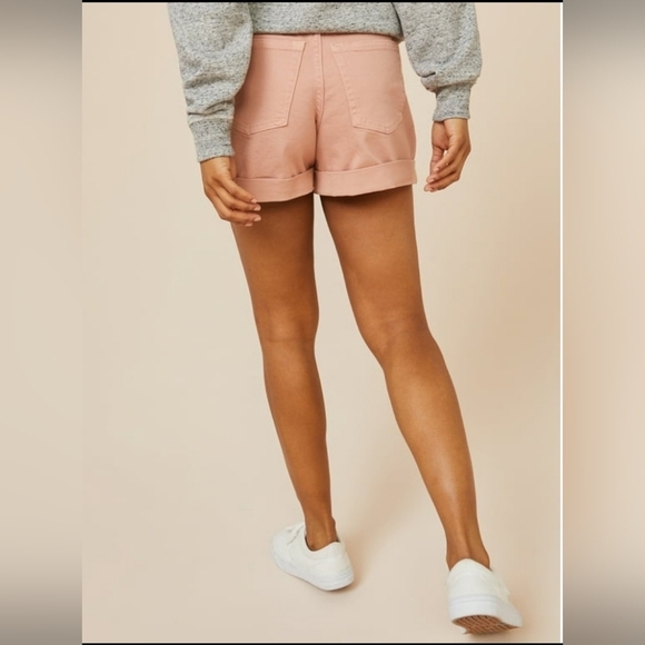 Free Assembly Blush Pink Rolled Cuff Jean Shorts Size 8 - Picture 3 of 16